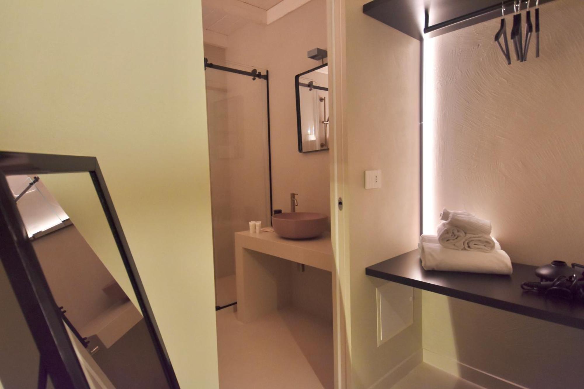 Mpiut - Housea Otel Polignano a Mare Dış mekan fotoğraf